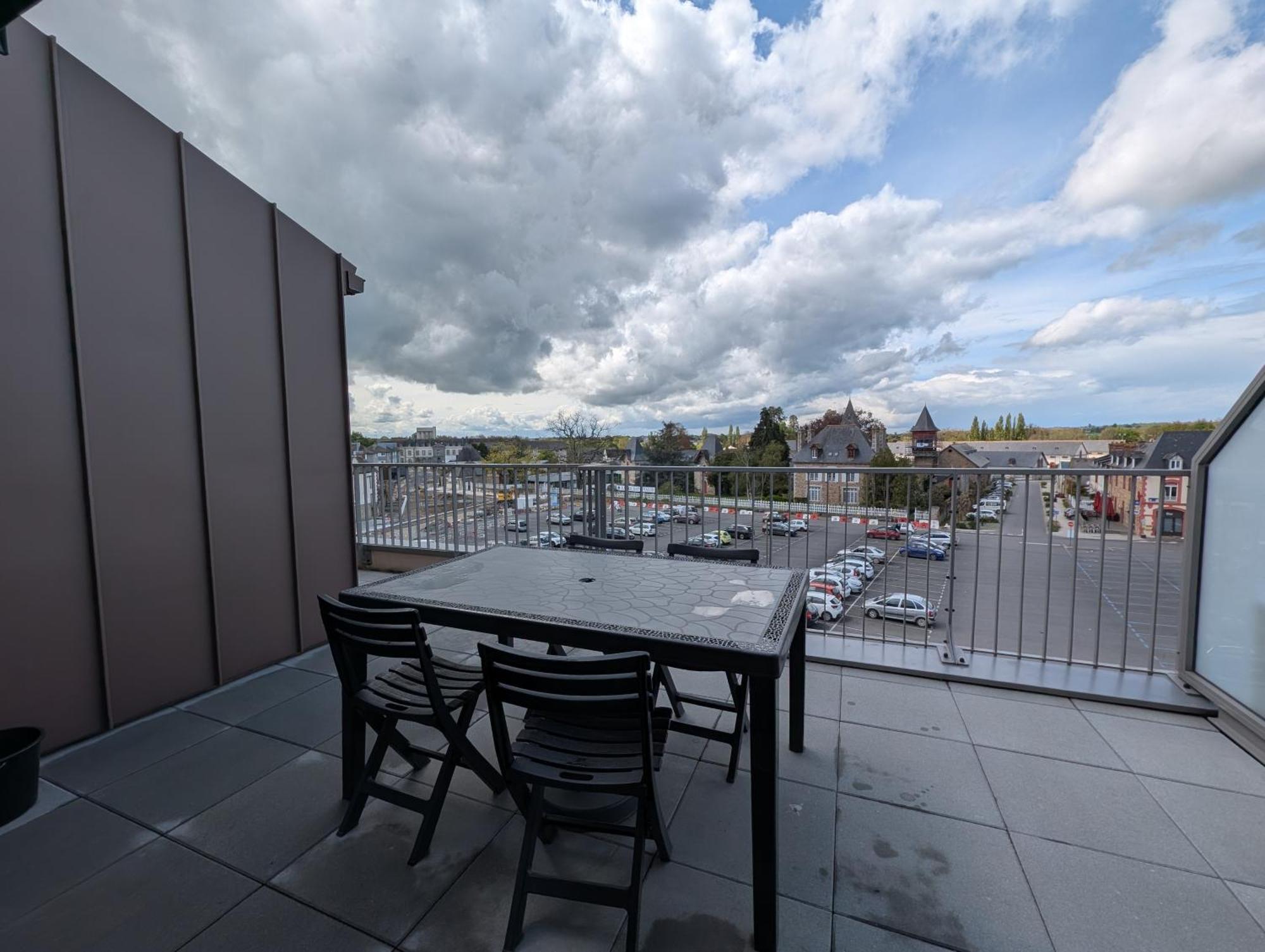 Les Terrasses Du Haras Appartement Lamballe Buitenkant foto